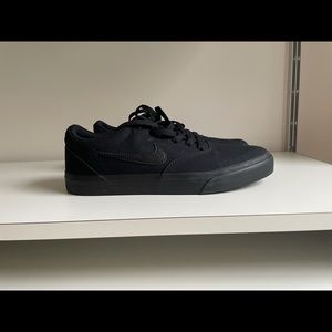 Men's SB Charge Skate Shoe size 10